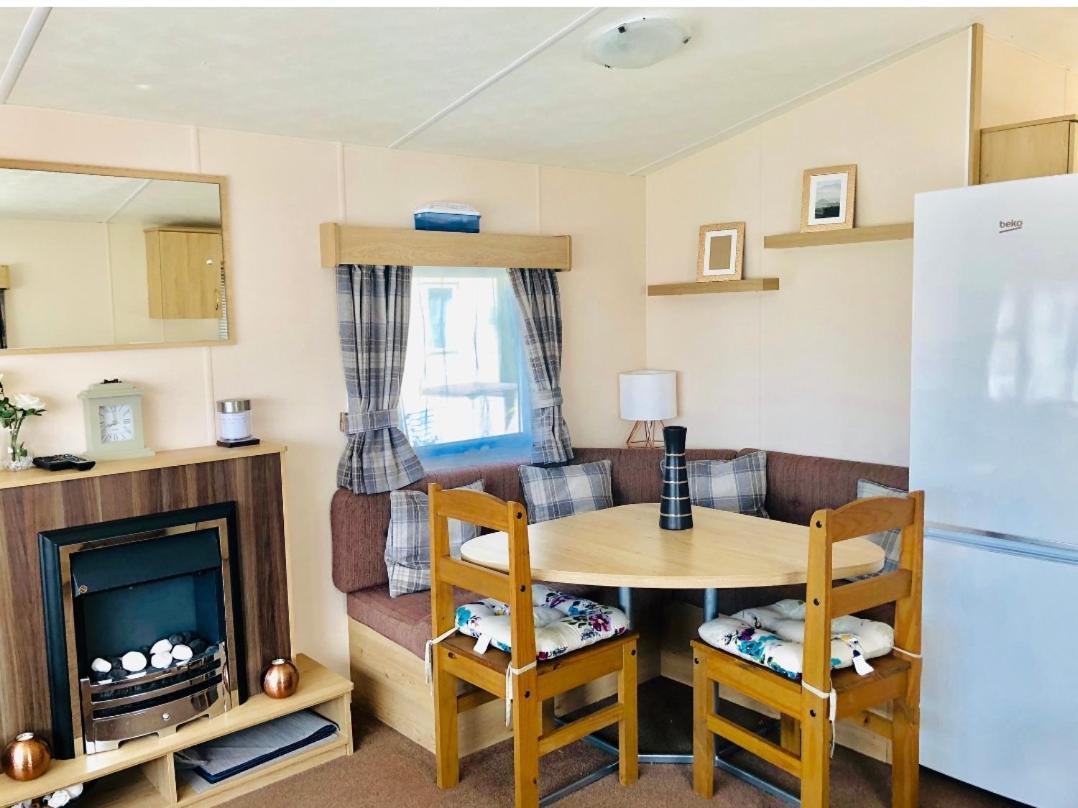 Caravan In The Cotswolds Villa Cirencester Szoba fotó