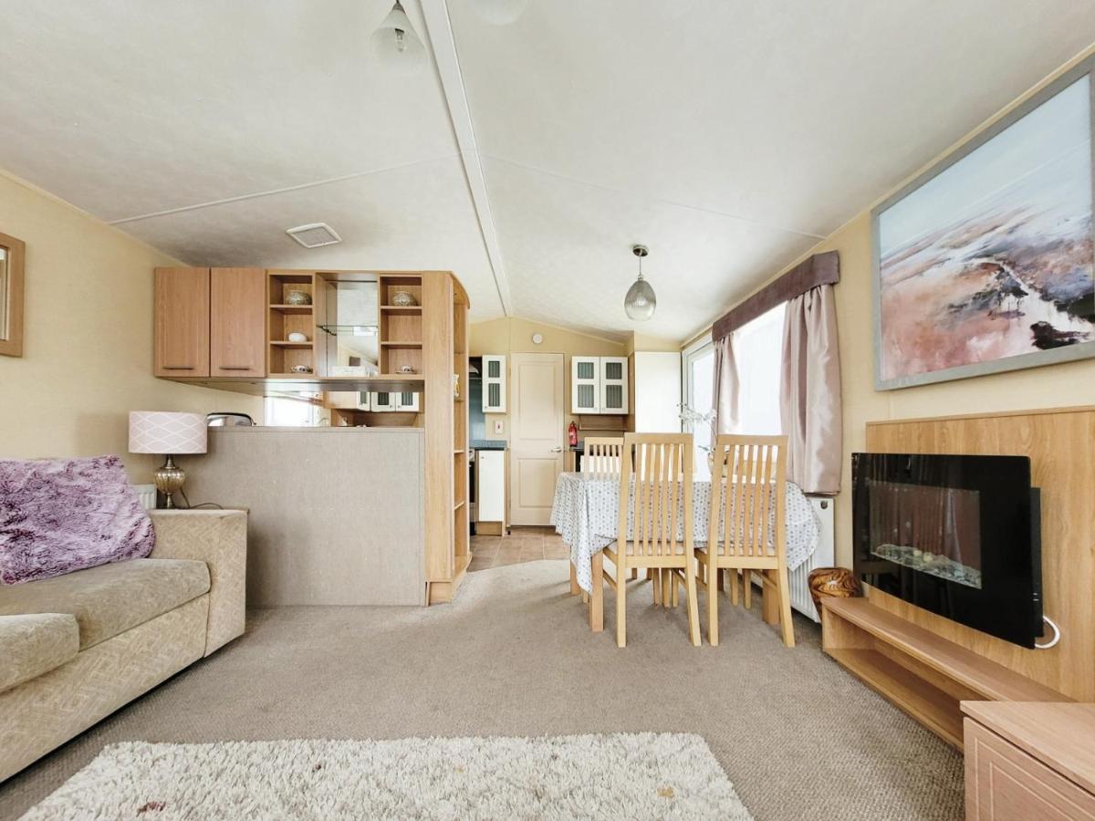 Caravan In The Cotswolds Villa Cirencester Kültér fotó