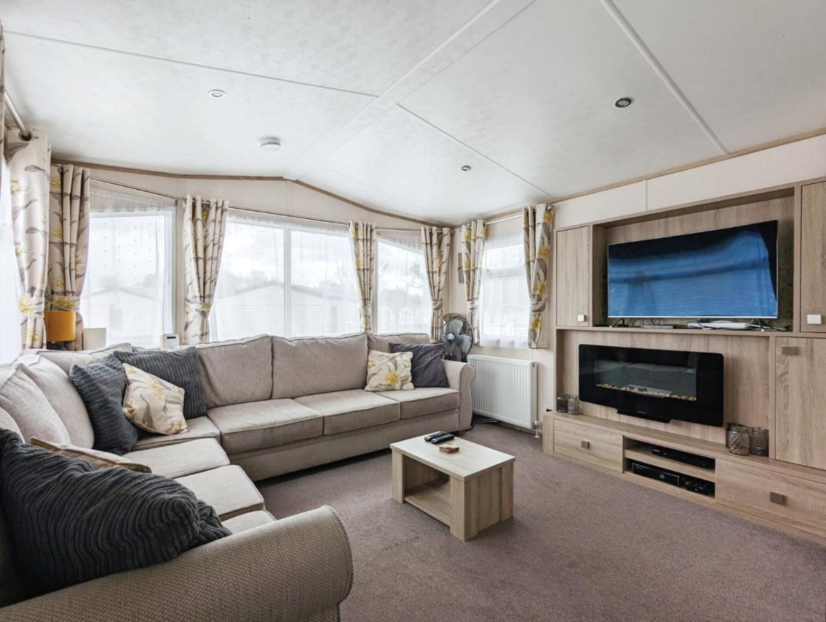 Caravan In The Cotswolds Villa Cirencester Kültér fotó