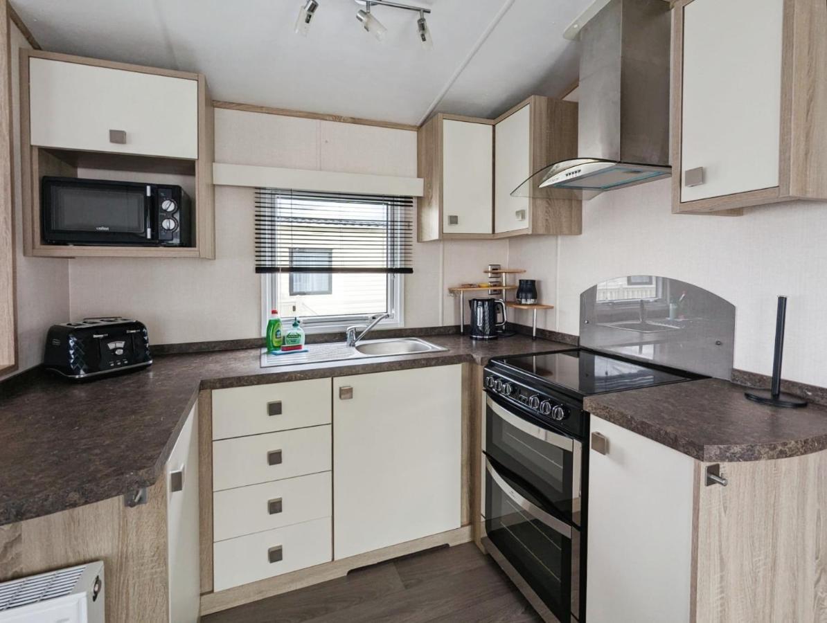 Caravan In The Cotswolds Villa Cirencester Kültér fotó